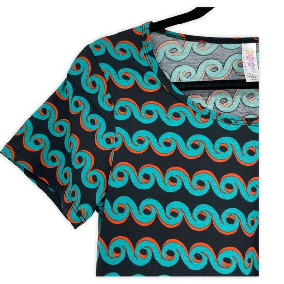 Lularoe Classic T Womens Top T Shirt Ocean Waves Beach Squiggle XXS NEW - Picture 3 of 9